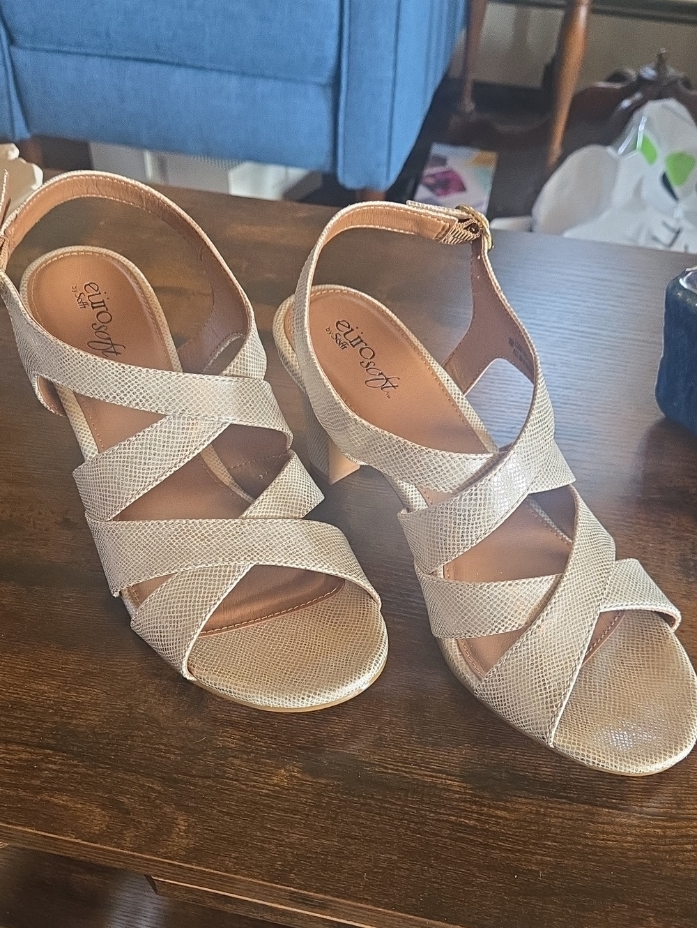 NWT Eurosoft Imari Strappy Sandals